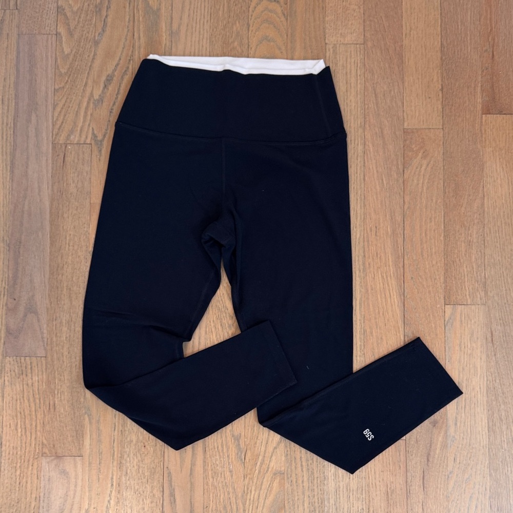 Splits59 Dark Navy Size M Leggings